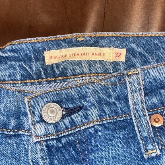 Levi’s Ribcage ankle straight - Picture 8 of 10